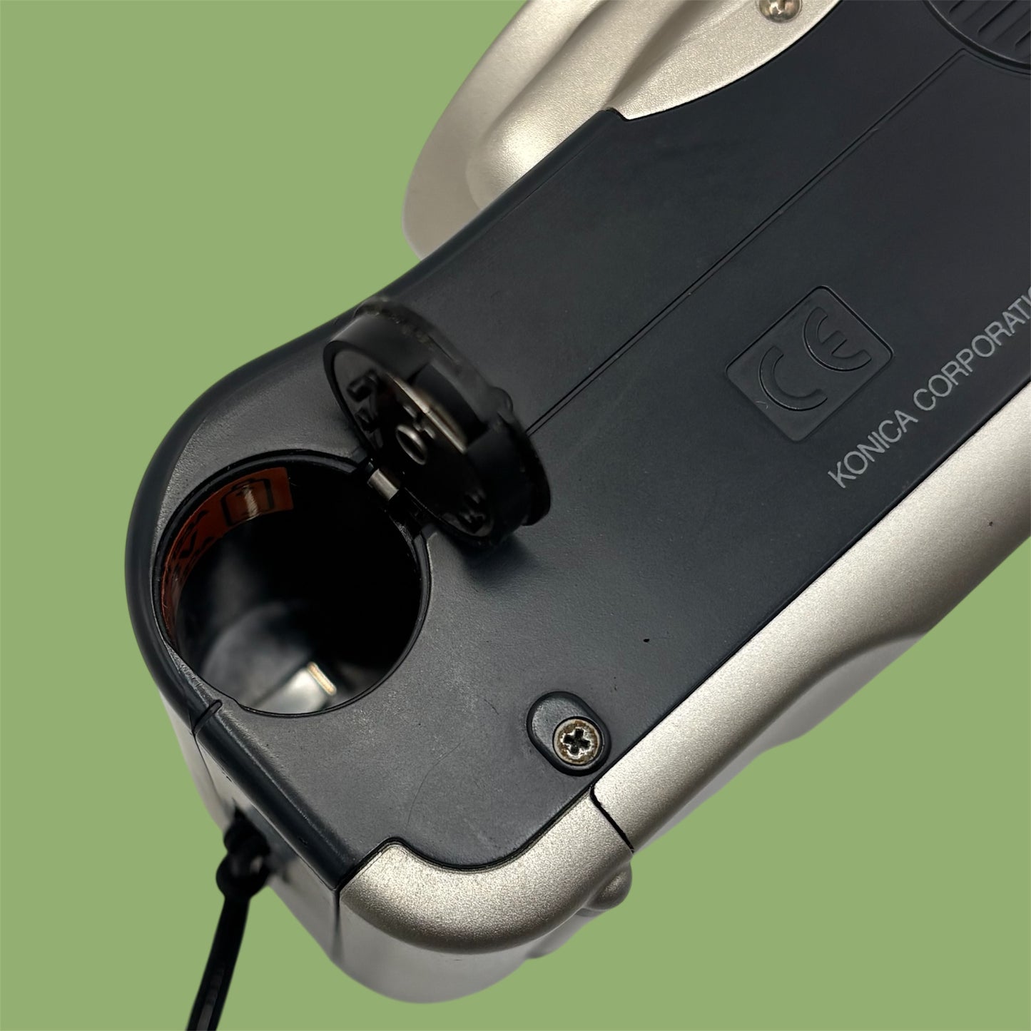 Le Konica Z-Up 120 VP et son étui