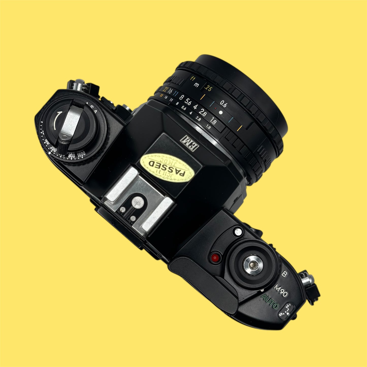 Nikon EM + Nikon Lens Série E 50 mm