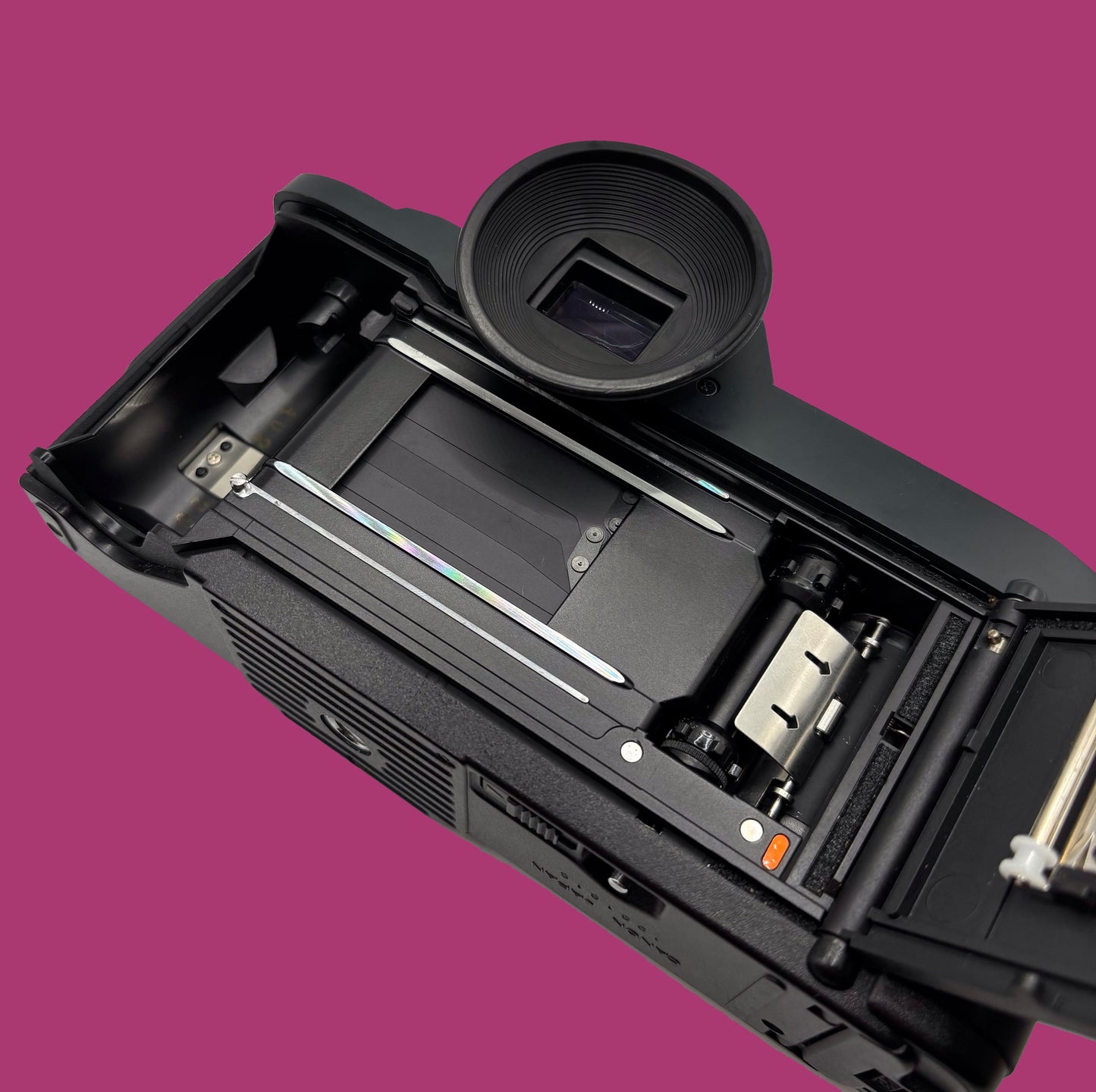 Canon T70 + Objectif(s)