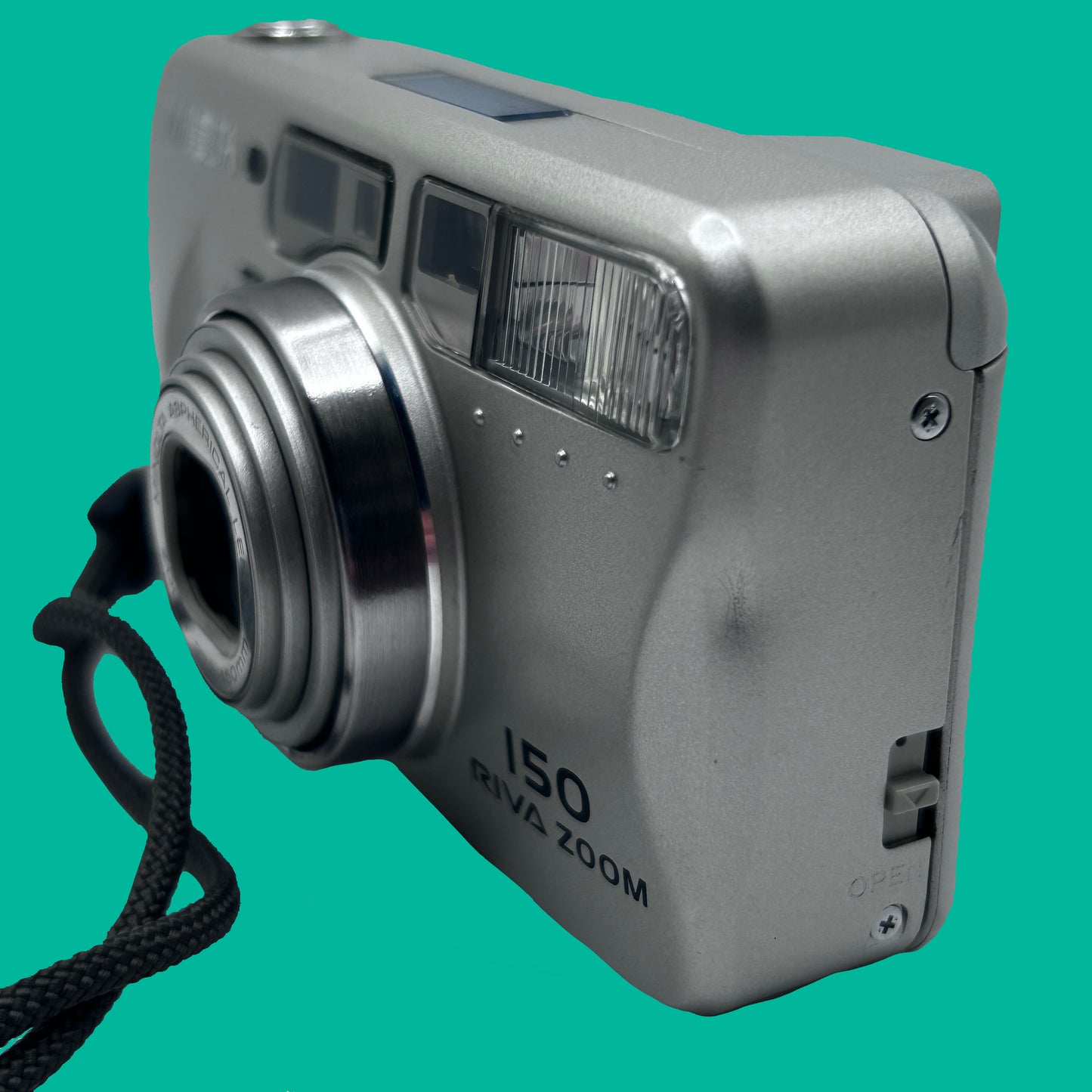 Minolta Riva Zoom 150
