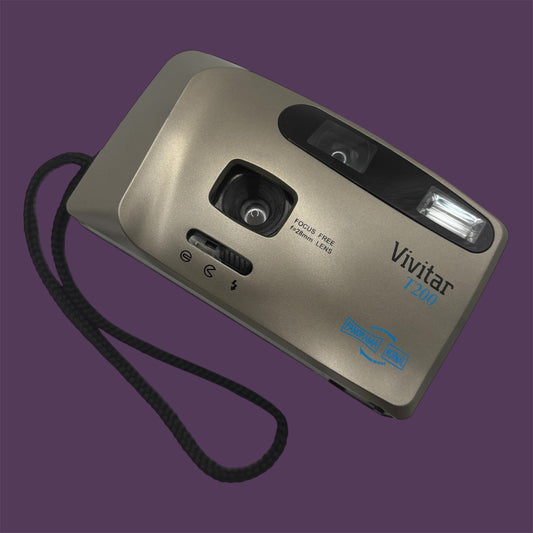 Vivitar T200 (neuf) dans sa boîte d’origine