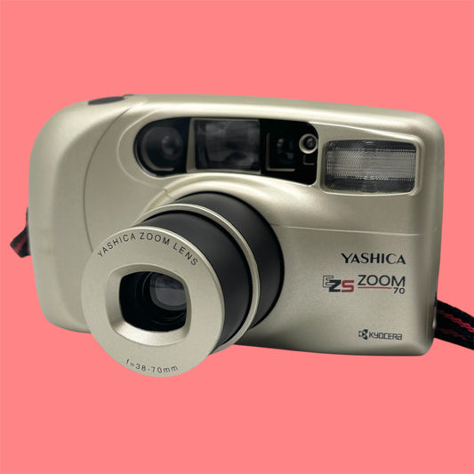 Yashica EZS Zoom 70 + Étui