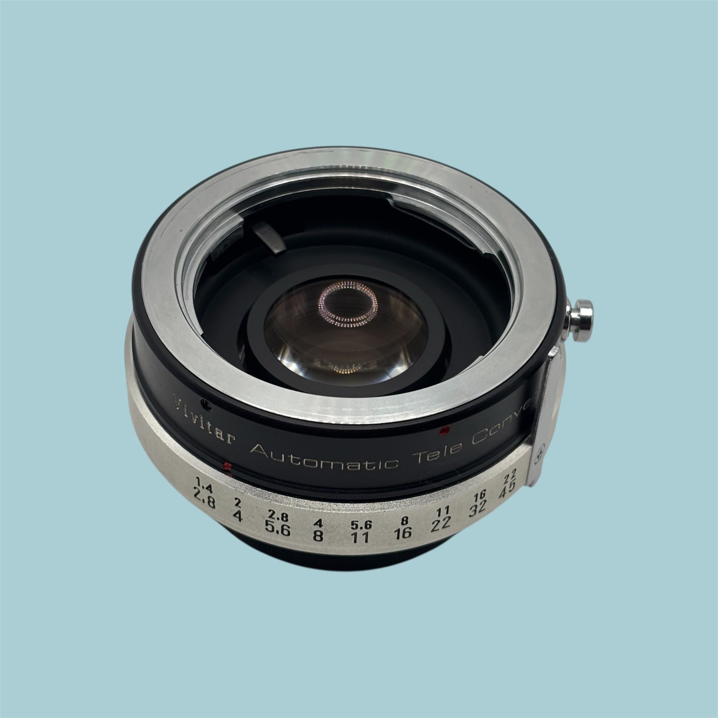 Convertisseur de focale VIVITAR et son étui / Pour Minolta